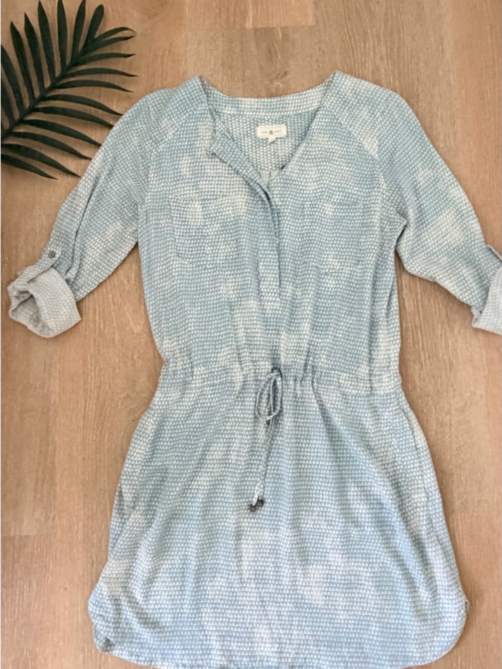 LOFT Lou & Grey Light Blue Long Sleeve Geo Print Tie-Waist Dress- Small